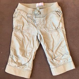 Cargo Pants Size 2T  Pre-owned in very good used condition